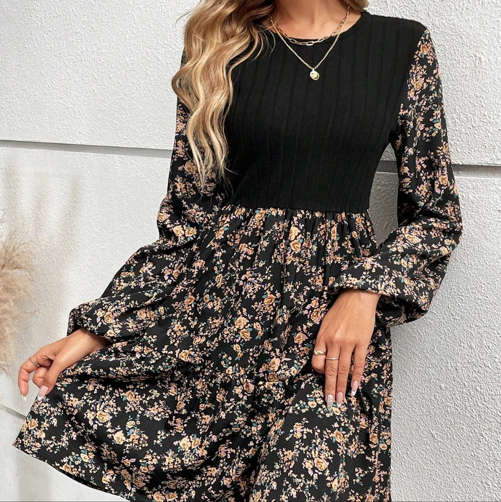 Floral Print Lantern Sleeve Ruffle Hem Dress - Picture 2 of 5